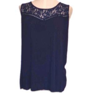 Soleillee Lace Detail Sleeveless Top Navy Size 1X